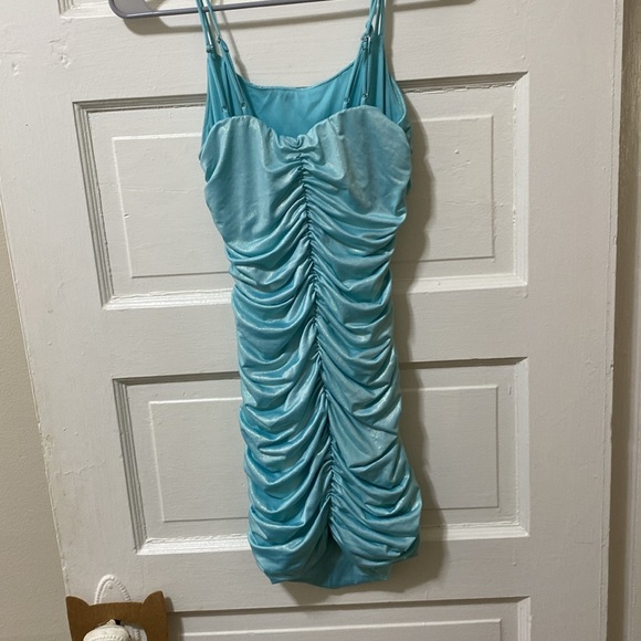 XS Lucy in the Sky rouched mini dress - Picture 6 of 6